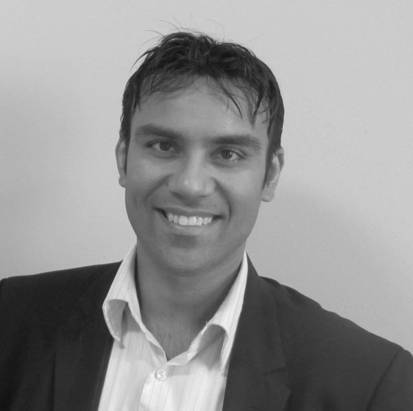 Dr Niraj Singh