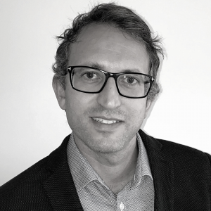 Dr Leon Barron