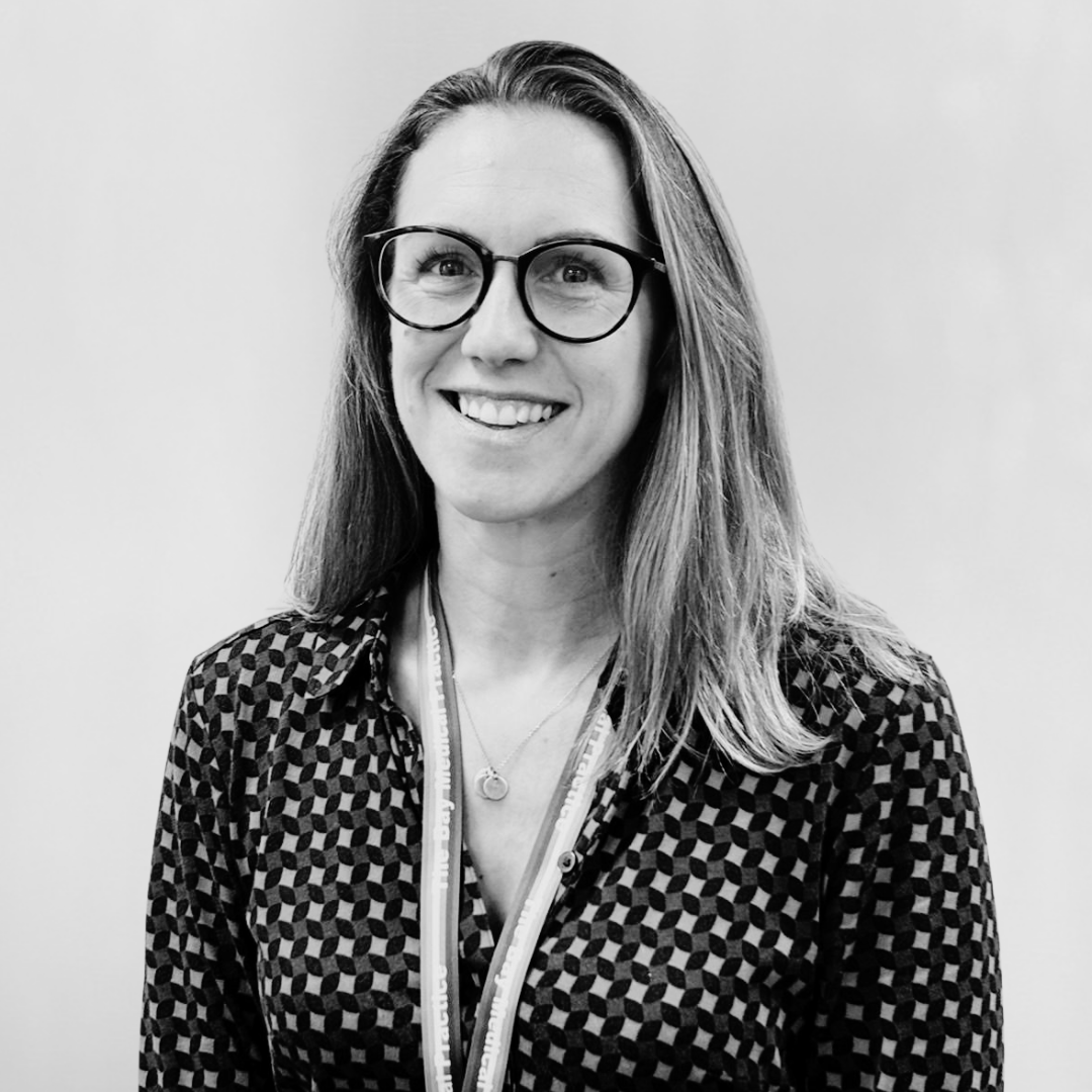 Dr Holly Bartley