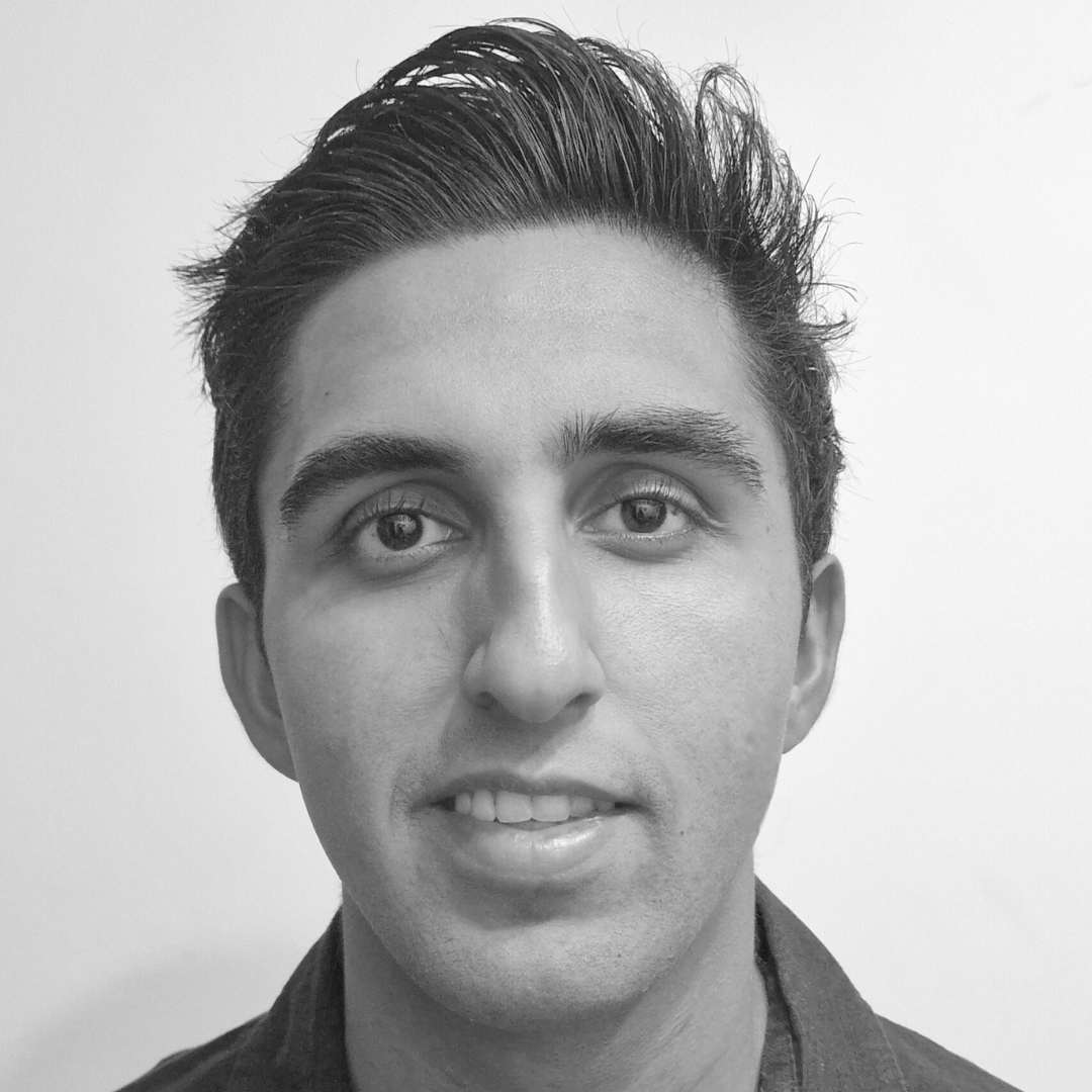 Dr Ariyan Makhecha